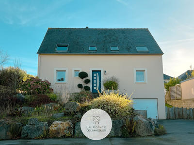 Maison - 163 m² - 5 pièces