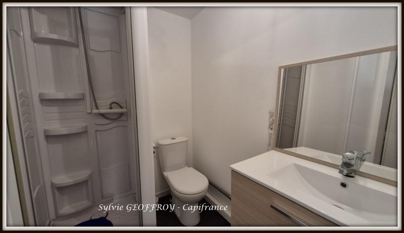 Immeuble - 108 m² - 6 pièces