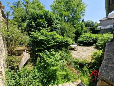 Maison - 190 m² - 5 pièces