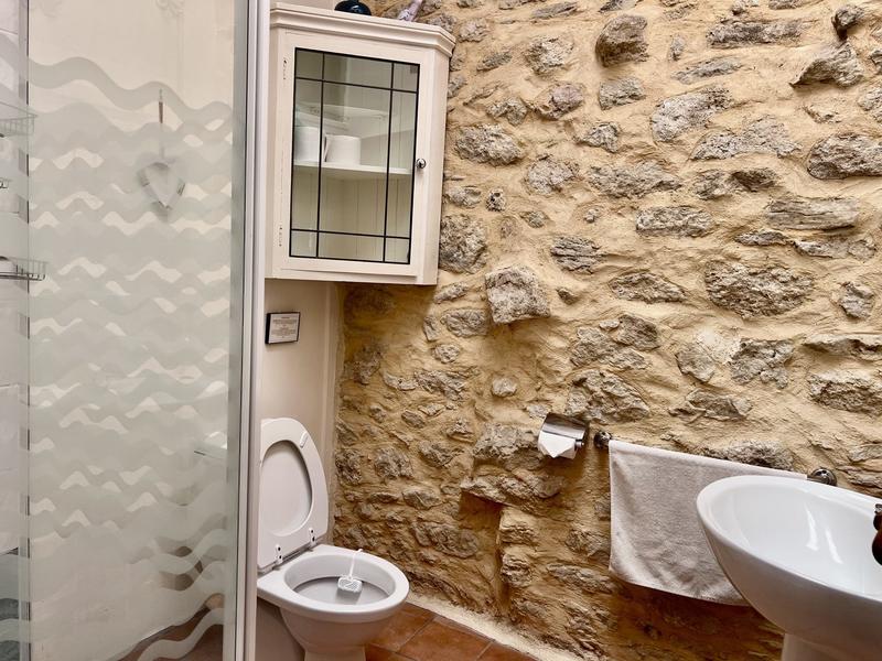 Appartement - 285 m² - 20 pièces