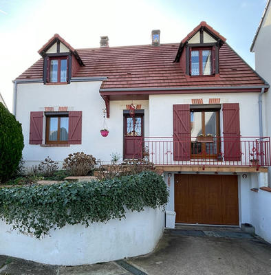 Maison - 129 m² - 7 pièces