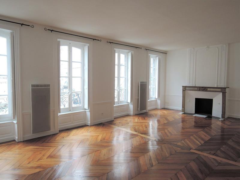 Appartement - 70 m² - 2 pièces