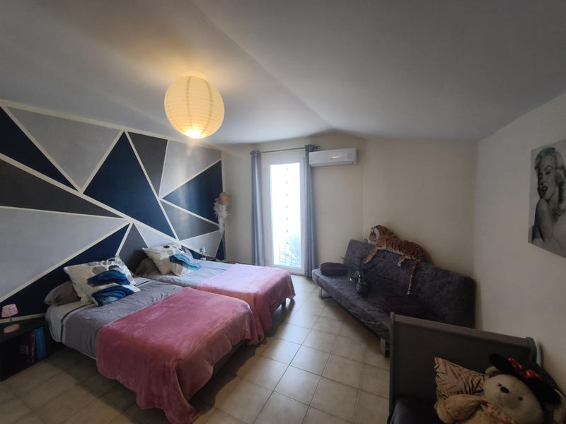 Maison - 140 m² - 4 pièces