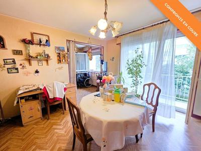 Appartement - 75 m² - 4 pièces