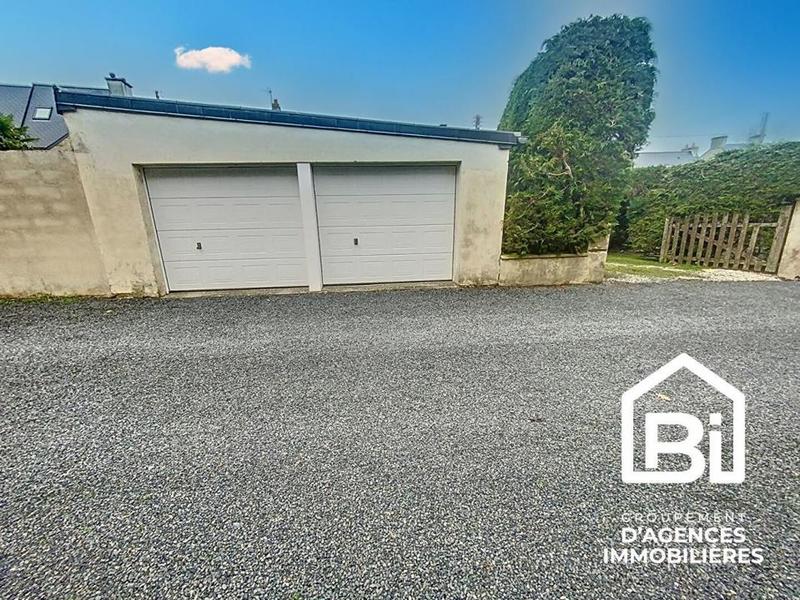 Maison de ville - 260 m² - 8 pièces