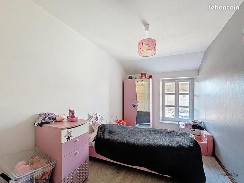 Maison - 102 m² - 4 pièces