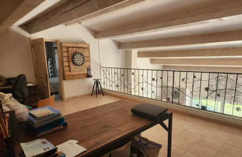 Mas - 230 m² - 5 pièces