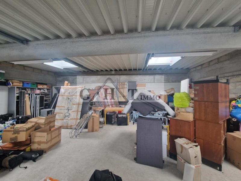 Entrepôt - 260 m²