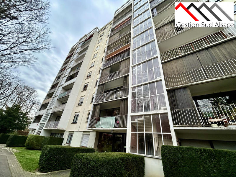 Appartement - 93 m² - 5 pièces