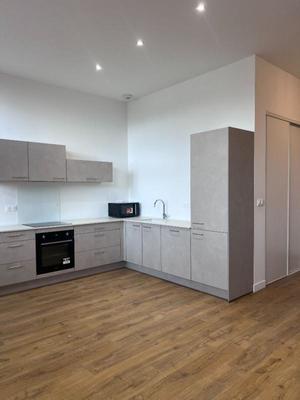 Appartement - 70 m² - 4 pièces