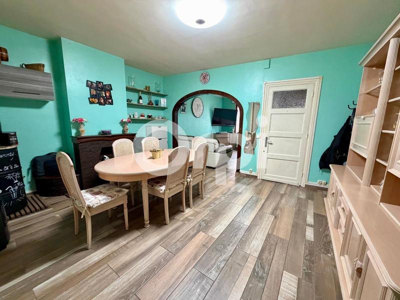 Maison - 127 m² - 5 pièces