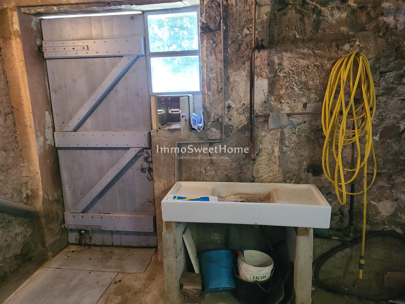 Maison traditionnelle - 99 m² - 4 pièces