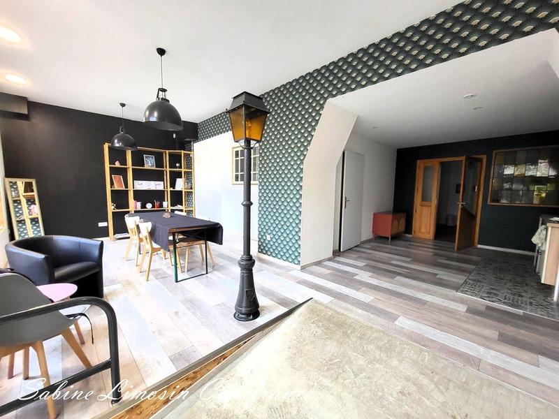 Local commercial - 95 m² - 6 pièces