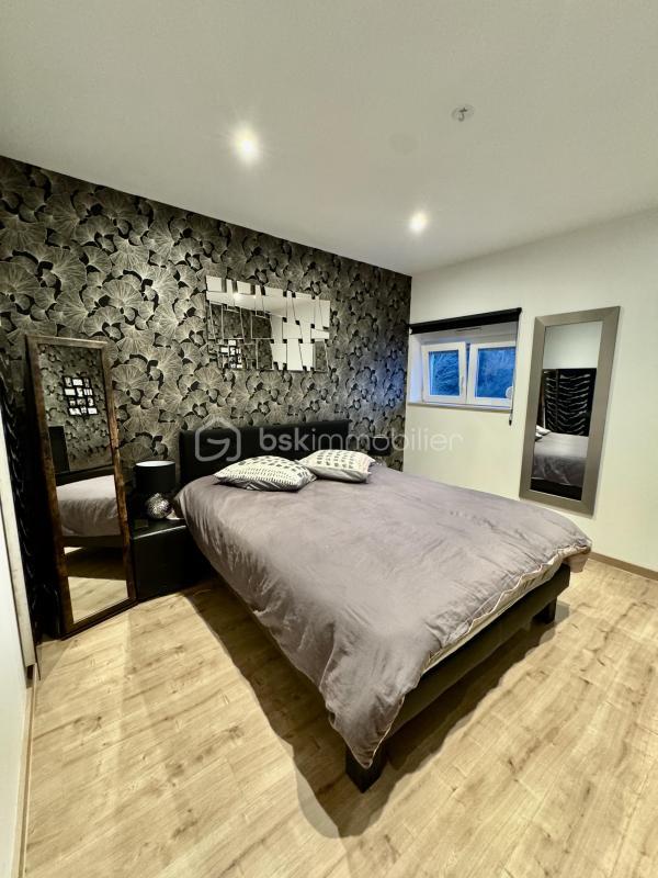 Immeuble - 300 m² - 15 pièces