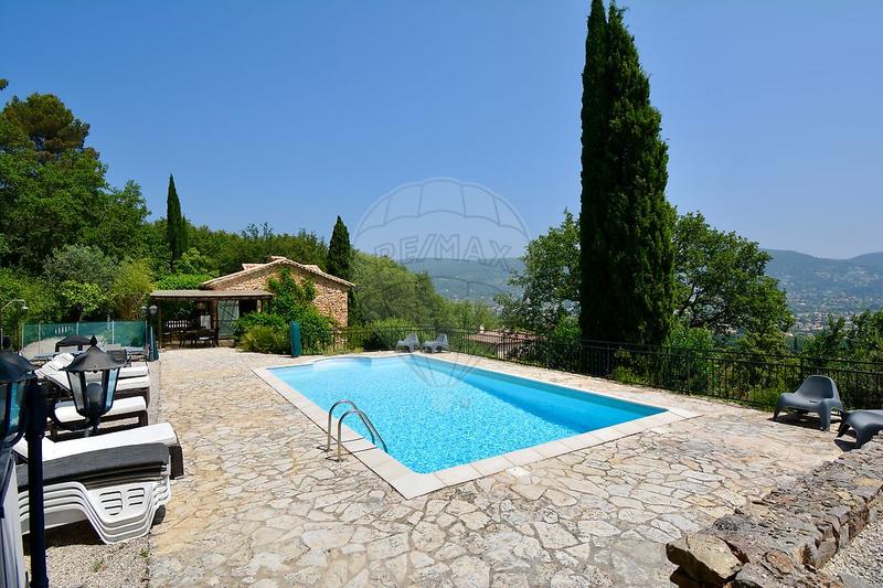 Maison - 123 m² - 5 pièces