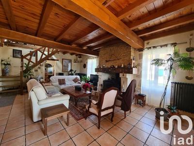 Maison - 240 m² - 6 pièces