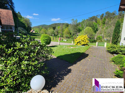 Maison - 239 m² - 10 pièces