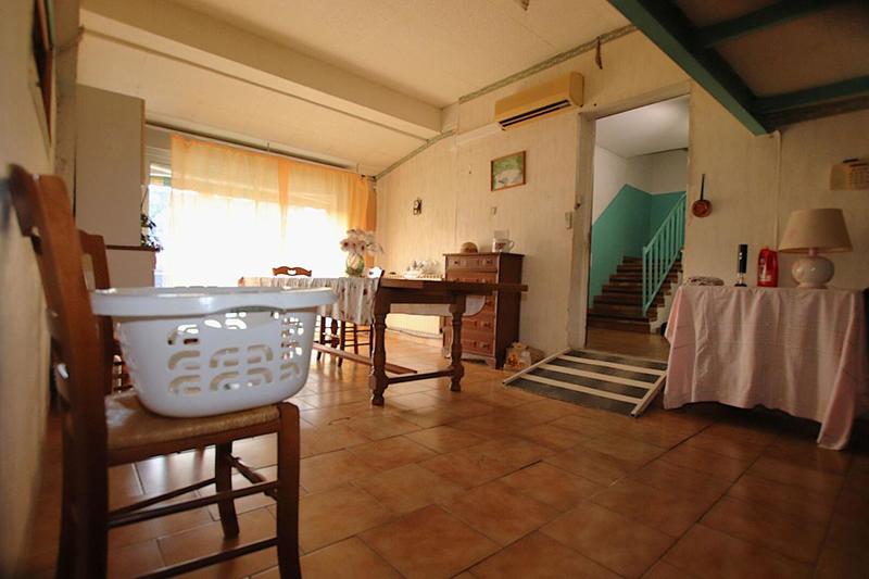 Villa - 215 m² - 9 pièces