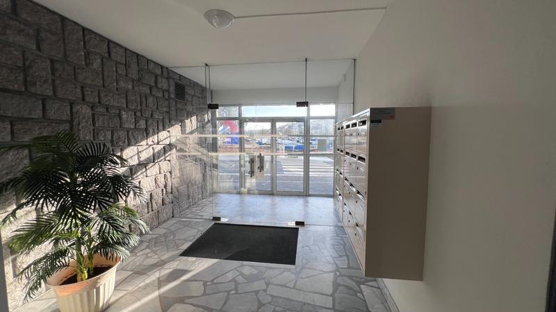 Appartement - 75 m² - 3 pièces