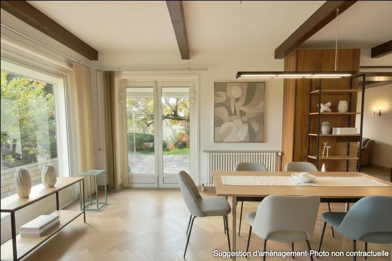 Maison - 371 m² - 15 pièces