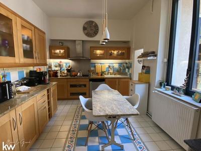 Maison bourgeoise - 203 m² - 7 pièces