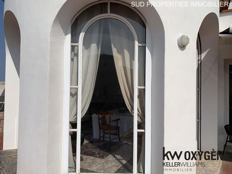 Villa - 247 m² - 7 pièces