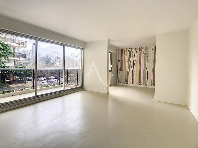 Appartement - 95 m² - 5 pièces