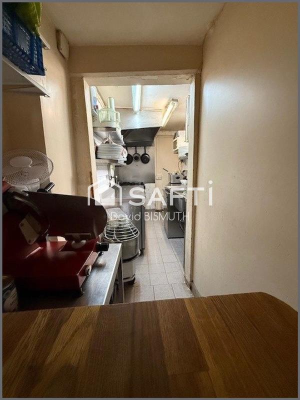 Local commercial - 80 m² - 3 pièces