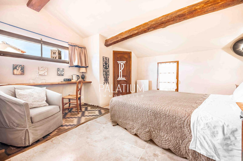 Bastide - 249 m² - 6 pièces