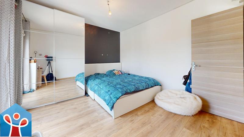 Maison - 102 m² - 5 pièces