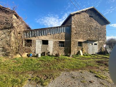 Maison - 200 m² - 4 pièces