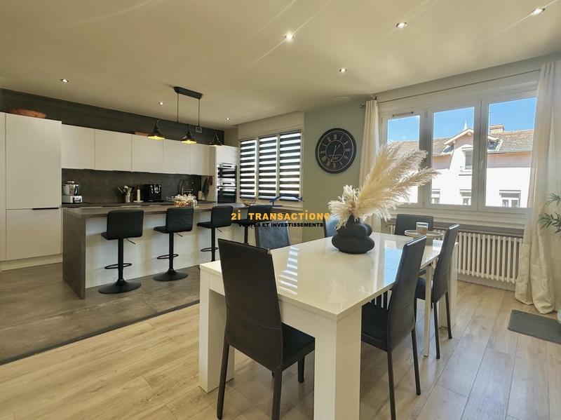 Appartement - 87 m² - 3 pièces