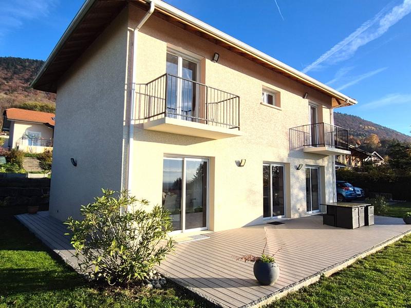 Maison - 121 m² - 5 pièces