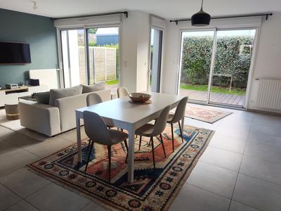 Maison - 86 m² - 4 pièces