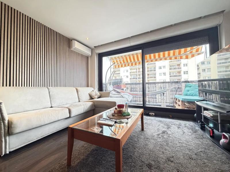 Appartement - 97 m² - 4 pièces