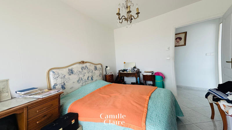 Villa - 240 m² - 10 pièces