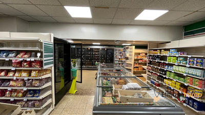 Maison - 500 m² - 6 pièces