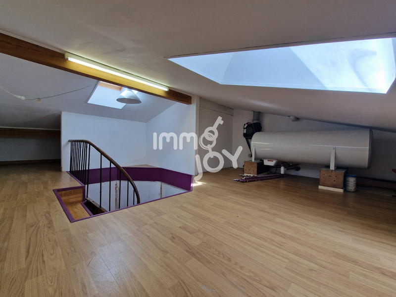 Maison - 159 m² - 5 pièces