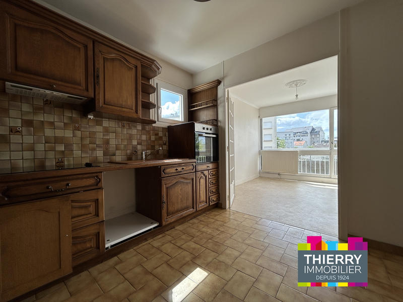 Appartement - 81 m² - 4 pièces