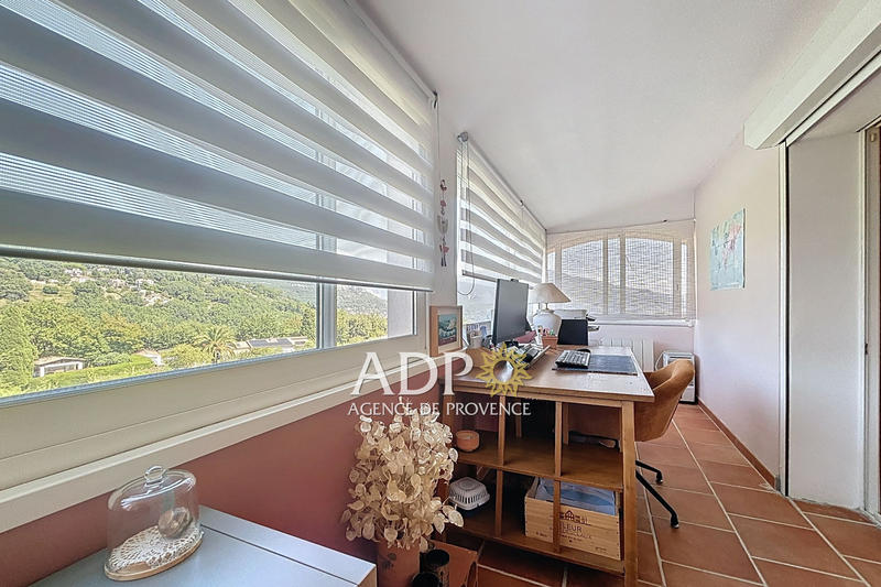 Maison - 150 m² - 4 pièces