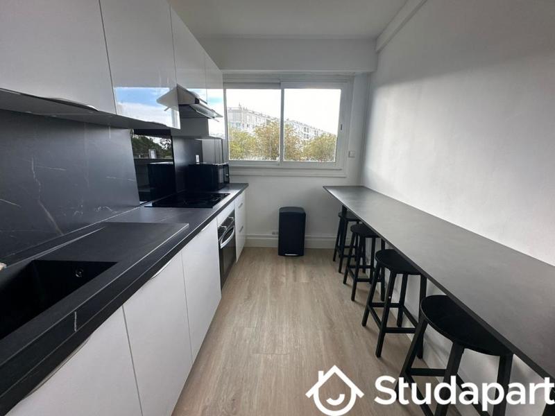 Chambre - 10 m² - 1 pièce