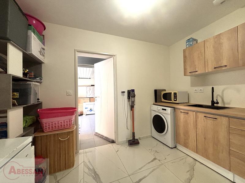 Villa - 100 m² - 4 pièces