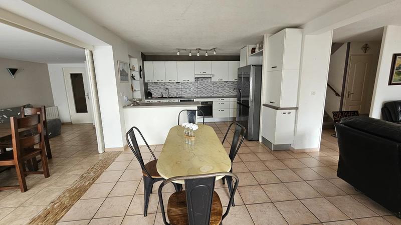 Maison - 119 m² - 4 pièces