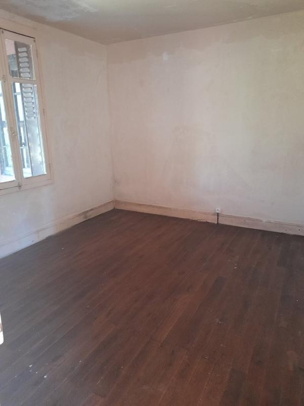 Maison - 84 m² - 5 pièces