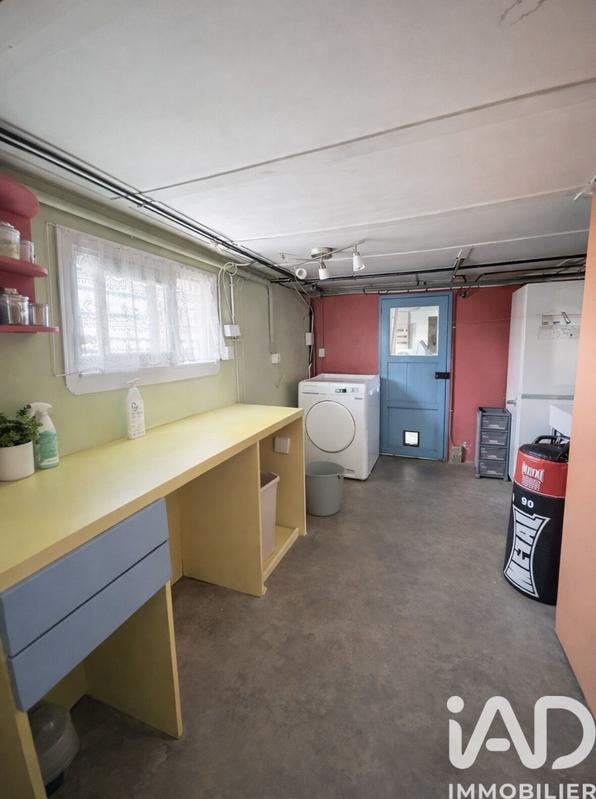 Maison - 90 m² - 5 pièces