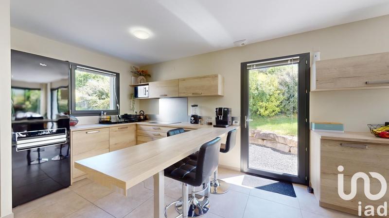 Maison - 138 m² - 5 pièces