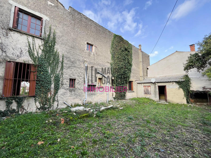 Maison - 200 m² - 6 pièces