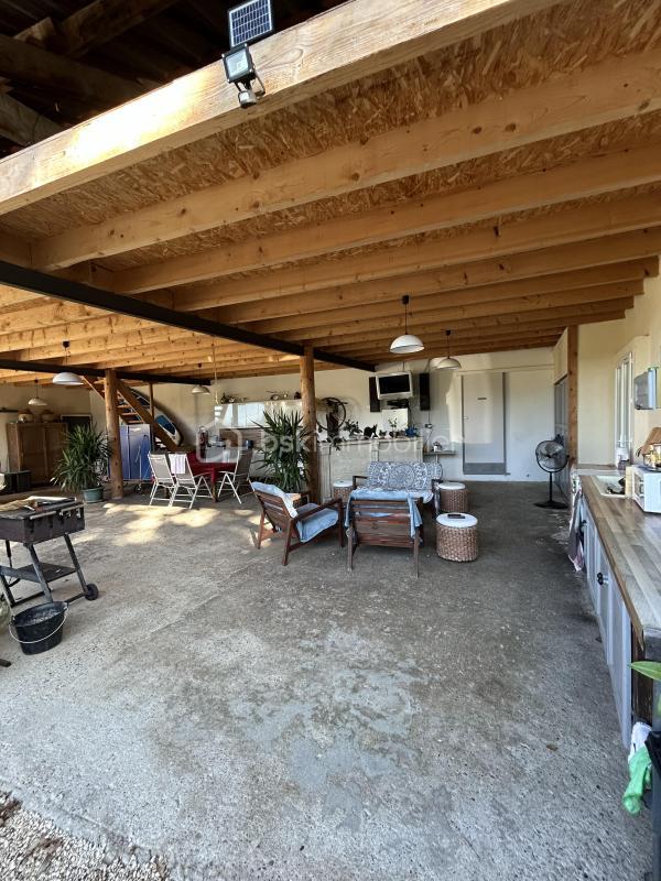 Mas - 259 m² - 12 pièces