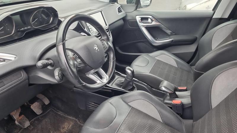 Peugeot 2008 1.6 BlueHDi 100 Allure