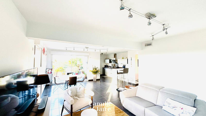 Appartement - 106 m² - 5 pièces